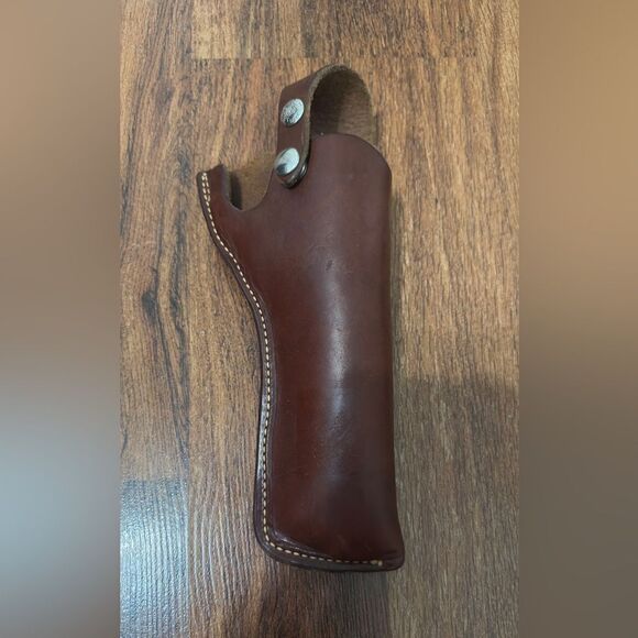 Bucheimer Belt (OWB) Field/Hunting
Holster Hunting Gun Holsters - Picture 3 of 6